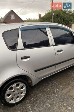 Хетчбек Mitsubishi Colt 2006 в 