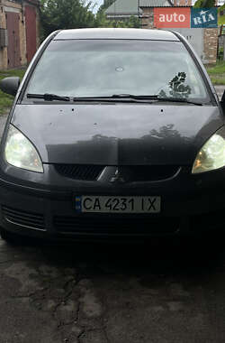 Хэтчбек Mitsubishi Colt 2005 в 