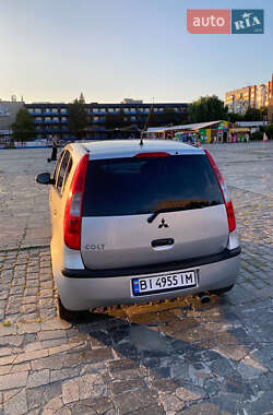Хэтчбек Mitsubishi Colt 2005 в 