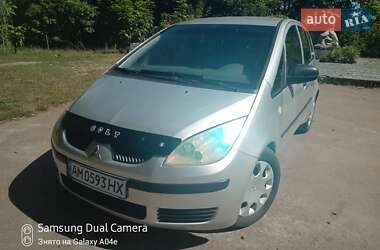 Хэтчбек Mitsubishi Colt 2004 в Коростышеве