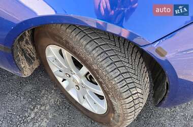 Хэтчбек Mitsubishi Colt 2008 в 