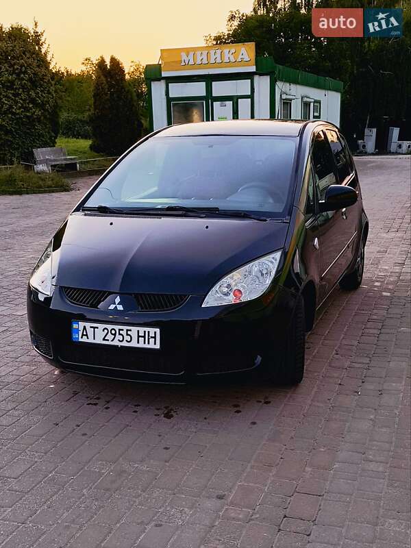 Хетчбек Mitsubishi Colt 2004 в 