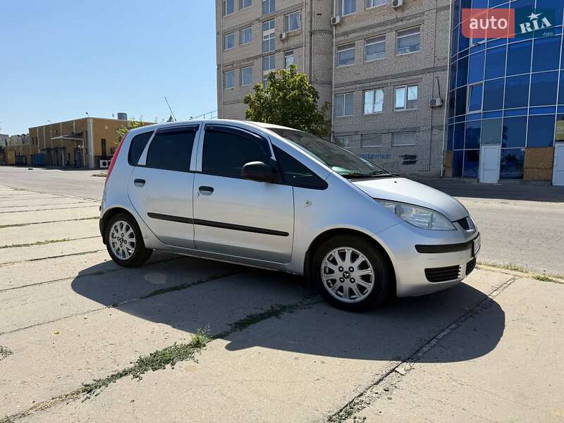 Хетчбек Mitsubishi Colt 2005 в Херсоні