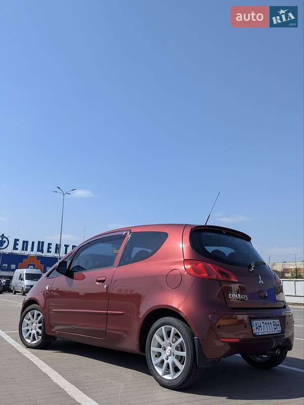 Хэтчбек Mitsubishi Colt 2006 в Белой Церкви