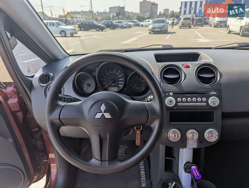 Хэтчбек Mitsubishi Colt 2006 в Белой Церкви