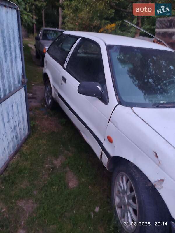 Хетчбек Mitsubishi Colt 1990 в 