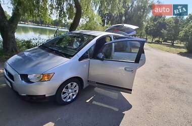 Хэтчбек Mitsubishi Colt 2011 в 