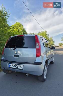 Хэтчбек Mitsubishi Colt 2007 в 