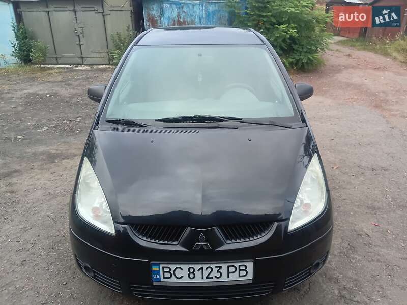 Хетчбек Mitsubishi Colt 2008 в 