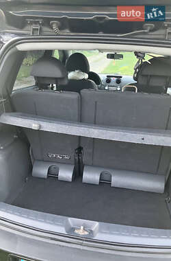 Хэтчбек Mitsubishi Colt 2005 в 