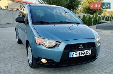 Хетчбек Mitsubishi Colt 2009 в 
