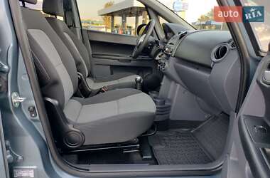 Хетчбек Mitsubishi Colt 2009 в 