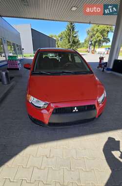 Хетчбек Mitsubishi Colt 2009 в 