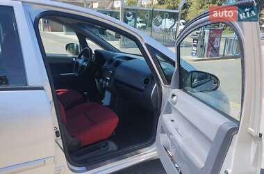 Хэтчбек Mitsubishi Colt 2006 в 