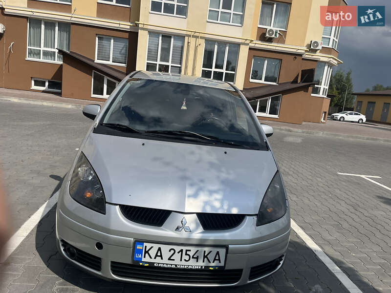 Хэтчбек Mitsubishi Colt 2007 в Софиевской Борщаговке