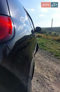 Хетчбек Mitsubishi Colt 2010 в 
