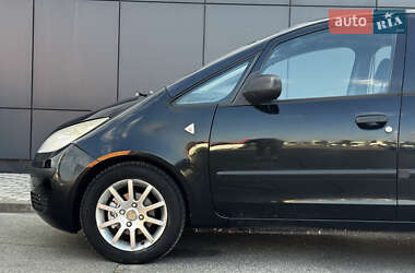 Хетчбек Mitsubishi Colt 2008 в 