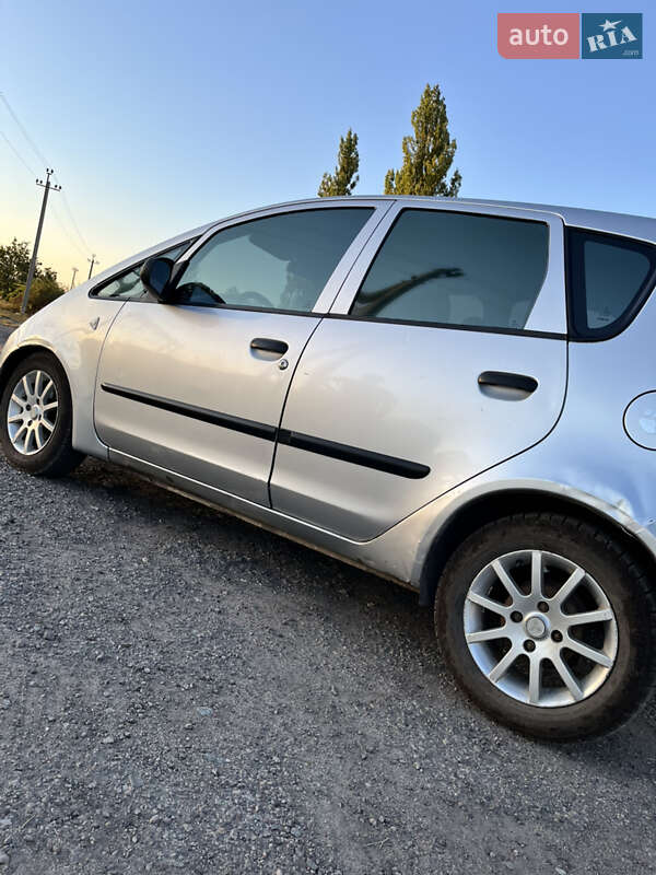 Хэтчбек Mitsubishi Colt 2006 в Сахновщине фото 9 Хэтчбек Mitsubishi Colt 2006 в Сахновщине