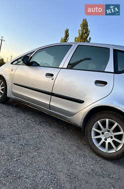 Хетчбек Mitsubishi Colt 2006 в 