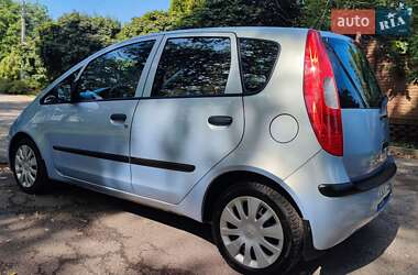 Хетчбек Mitsubishi Colt 2008 в 
