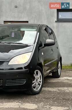 Хэтчбек Mitsubishi Colt 2006 в 