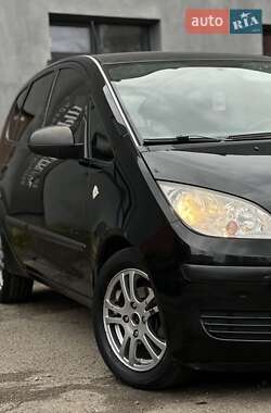 Хэтчбек Mitsubishi Colt 2006 в 