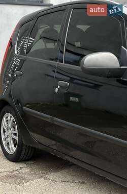 Хэтчбек Mitsubishi Colt 2006 в 