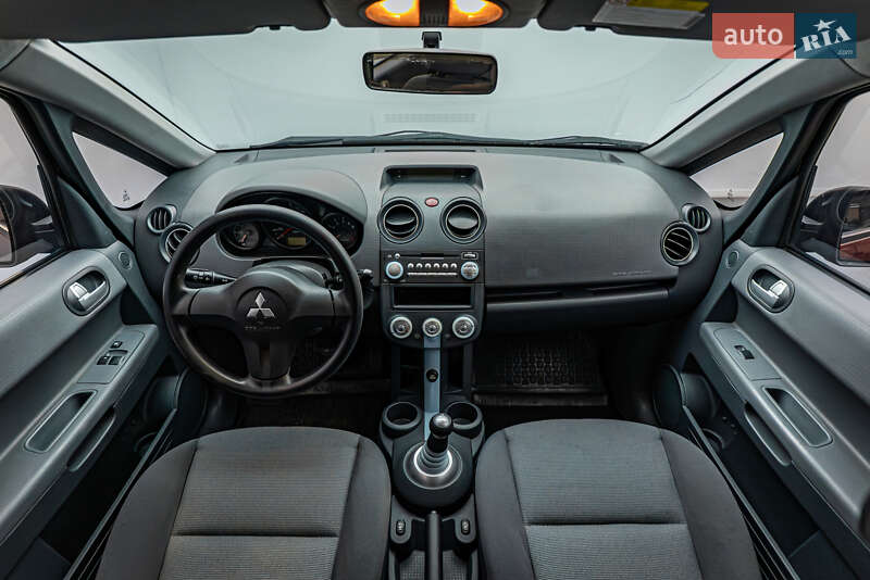 Хетчбек Mitsubishi Colt 2007 в Києві