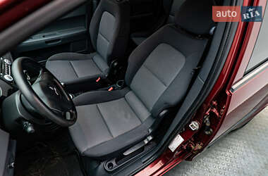 Хэтчбек Mitsubishi Colt 2007 в 