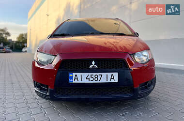 Хэтчбек Mitsubishi Colt 2009 в 