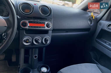 Хэтчбек Mitsubishi Colt 2009 в 
