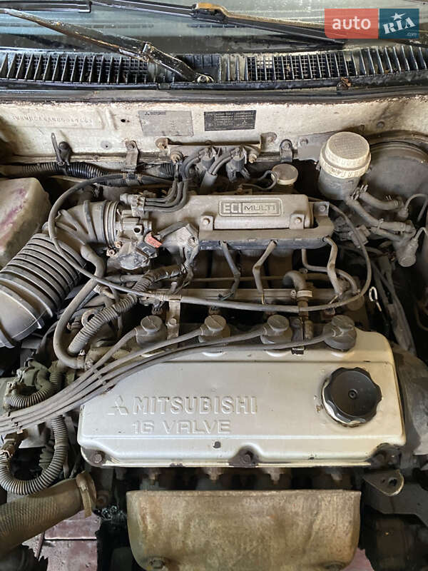 Хетчбек Mitsubishi Colt 1992 в Чернігові
