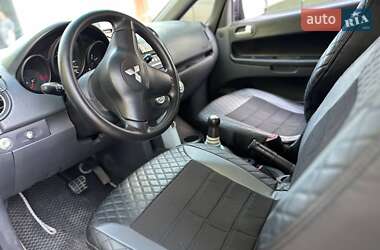 Хетчбек Mitsubishi Colt 2005 в 
