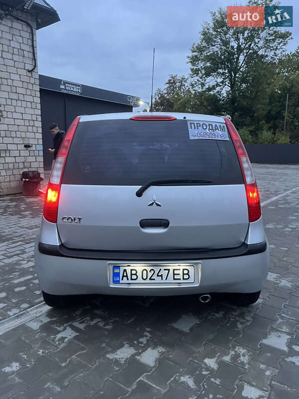 Хэтчбек Mitsubishi Colt 2006 в Баре