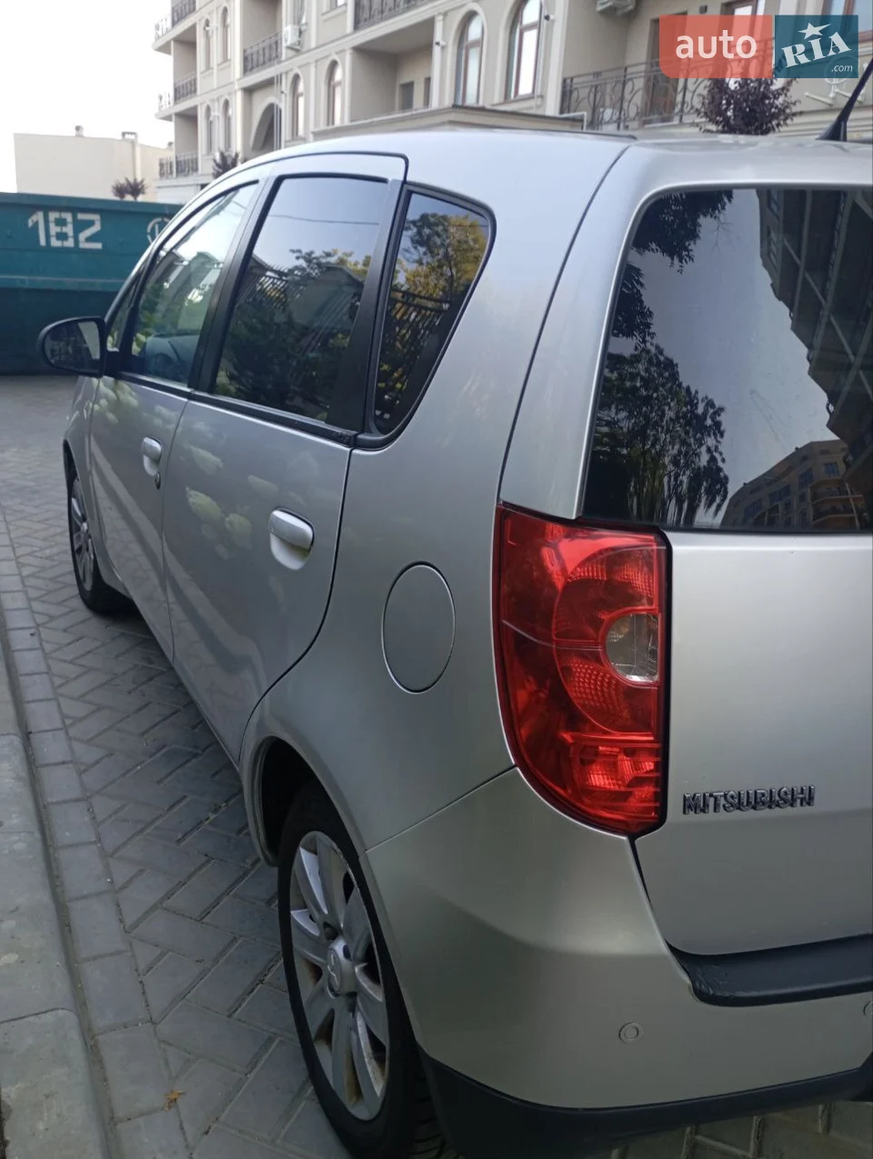 2011 Mitsubishi Colt - мініатюра 18