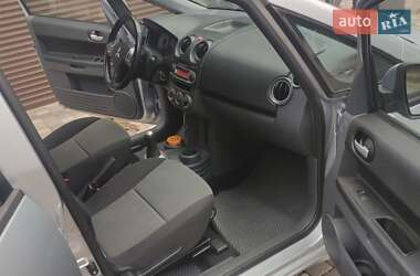 Хетчбек Mitsubishi Colt 2012 в 