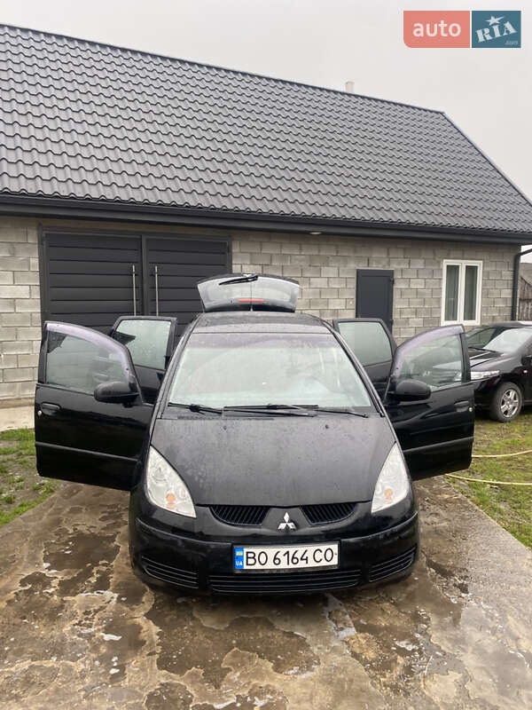 Хэтчбек Mitsubishi Colt 2007 в Ковеле