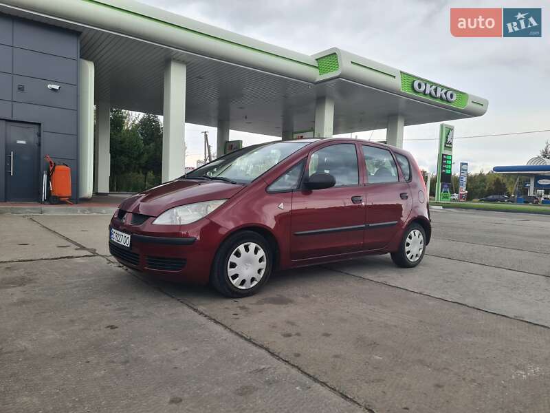Хетчбек Mitsubishi Colt 2005 в 