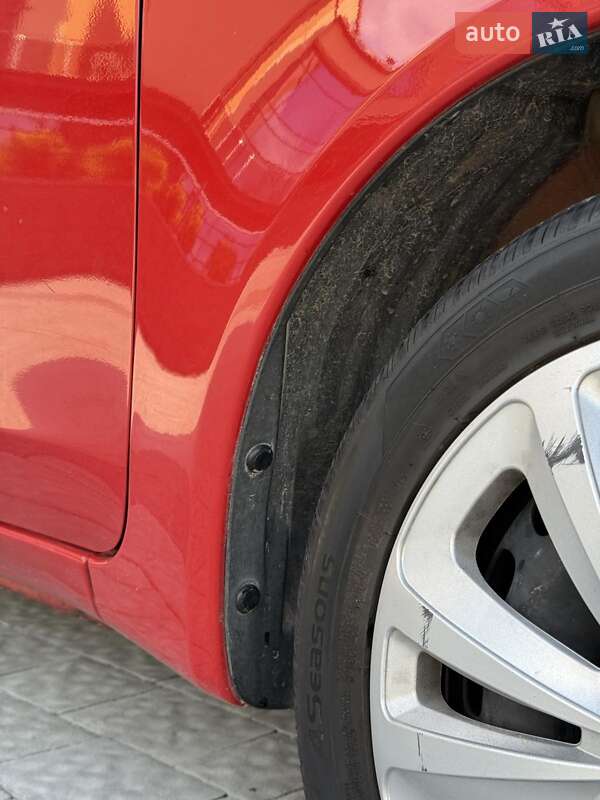 Хэтчбек Mitsubishi Colt 2009 в Львове