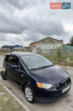 Хетчбек Mitsubishi Colt 2012 в 