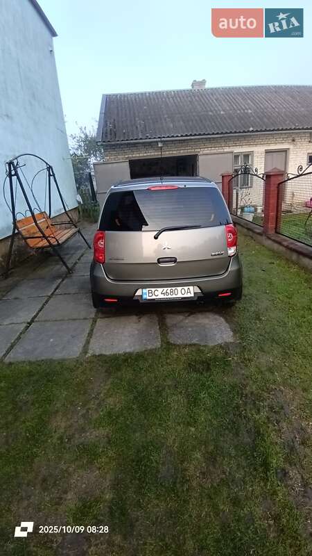 Хэтчбек Mitsubishi Colt 2009 в Львове