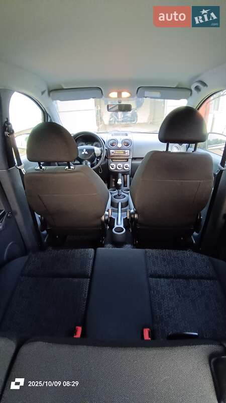 Хэтчбек Mitsubishi Colt 2009 в Львове