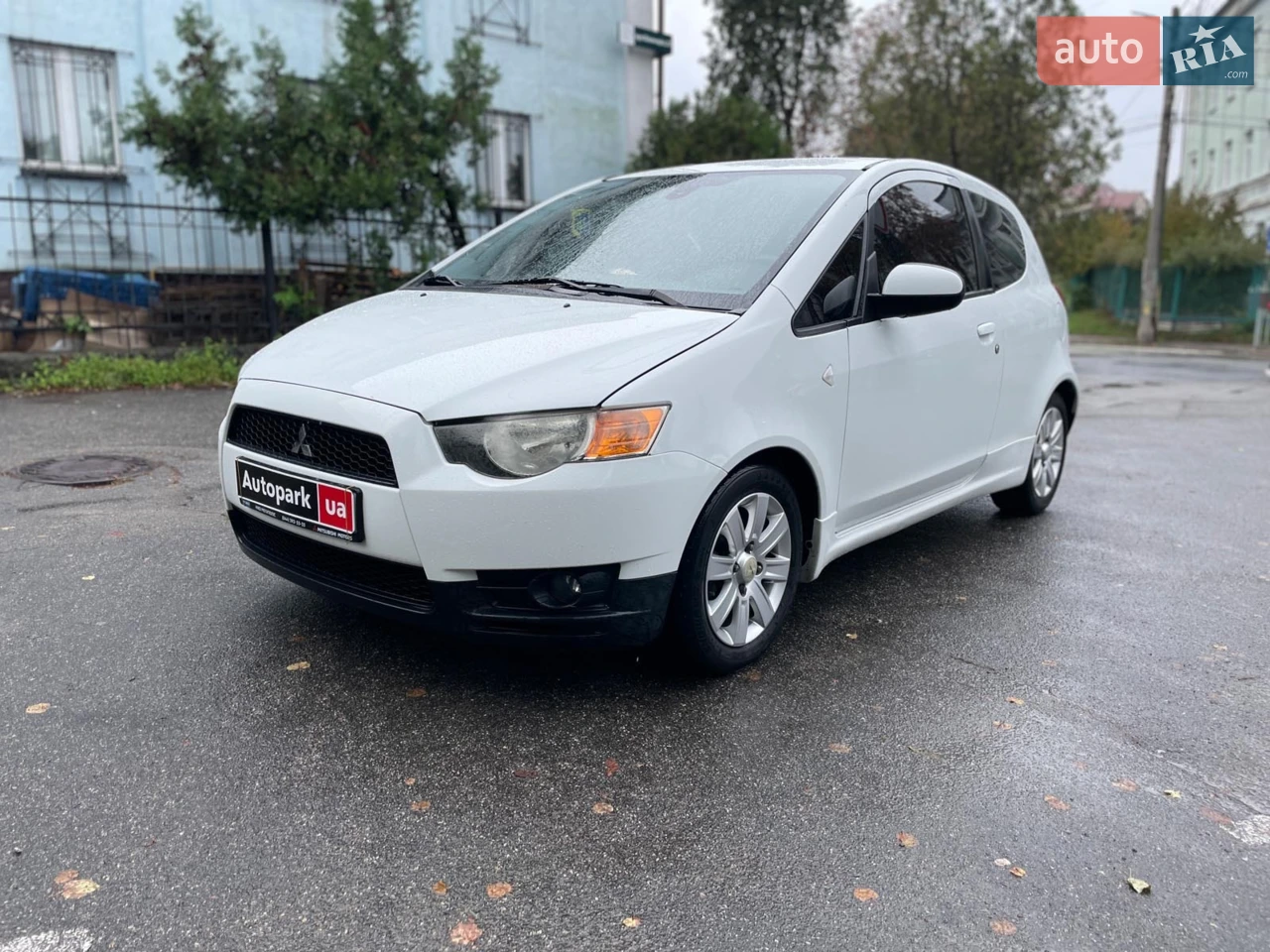 2011 Mitsubishi Colt - мініатюра 23