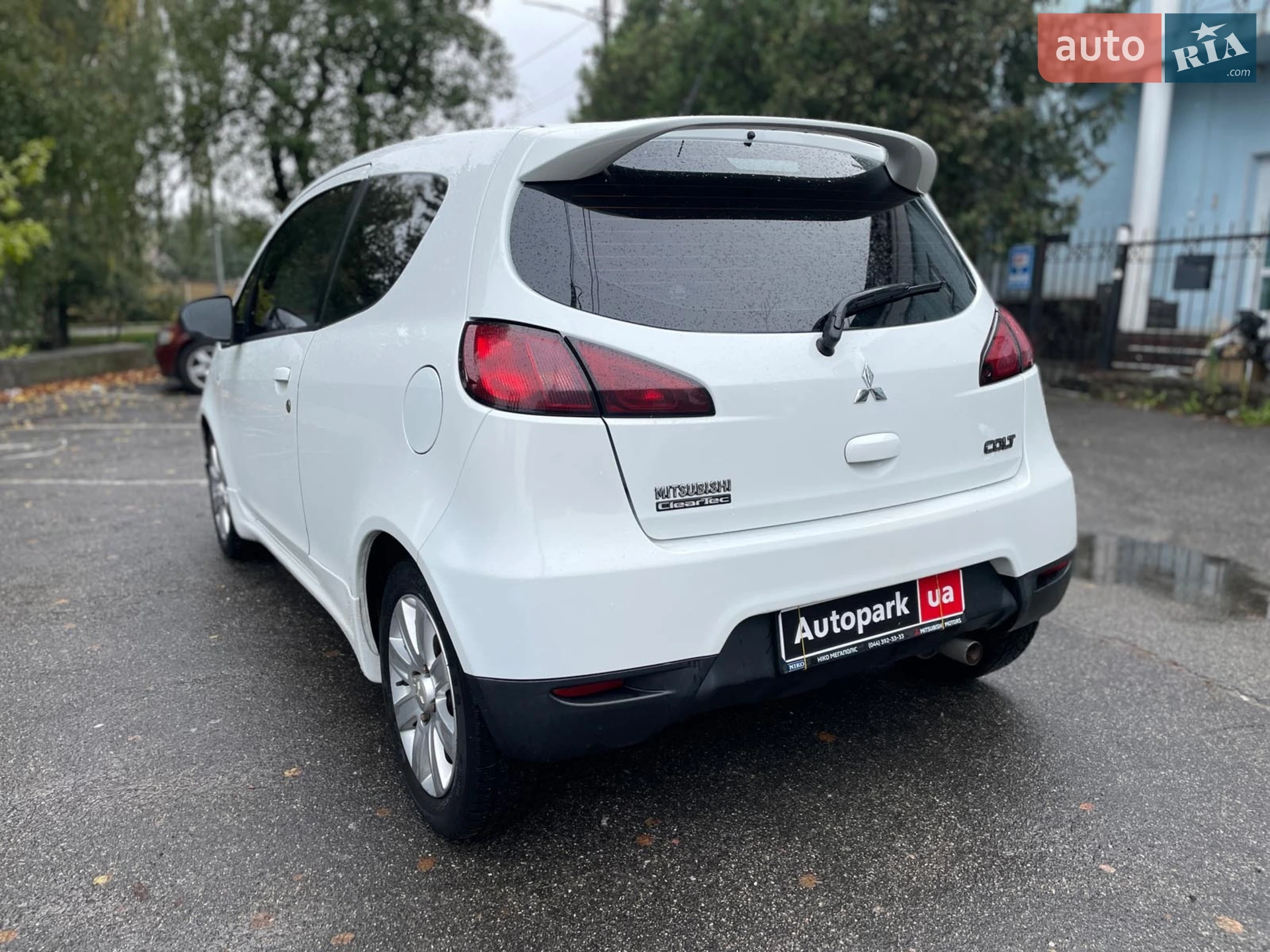 2010 Mitsubishi Colt - мініатюра 12