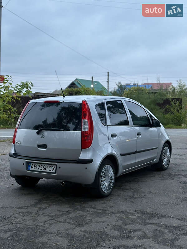 Хэтчбек Mitsubishi Colt 2006 в Виннице