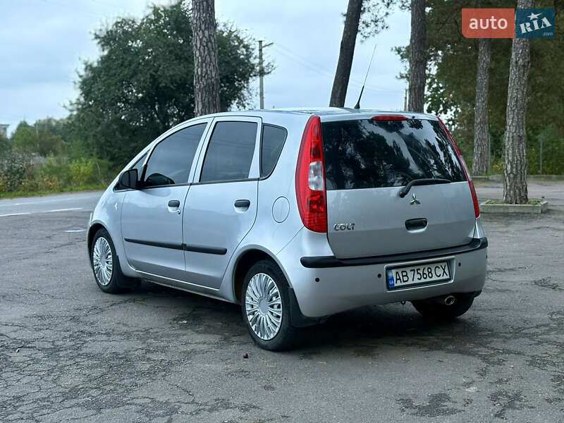 Хэтчбек Mitsubishi Colt 2006 в Виннице