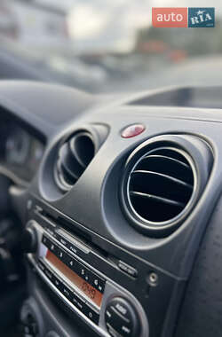 Хэтчбек Mitsubishi Colt 2010 в 
