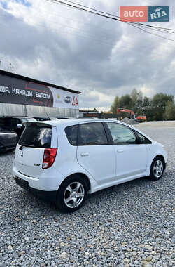 Хэтчбек Mitsubishi Colt 2010 в 