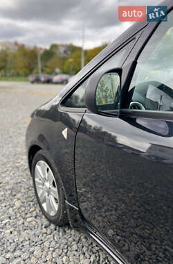 Хэтчбек Mitsubishi Colt 2010 в 