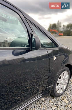 Хэтчбек Mitsubishi Colt 2010 в 